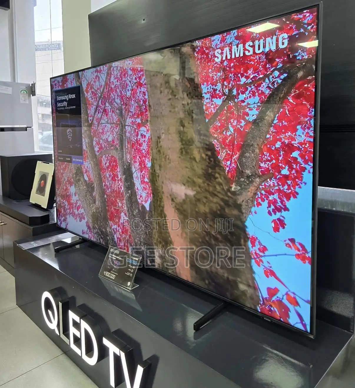 Samsung Qled TV Inch75