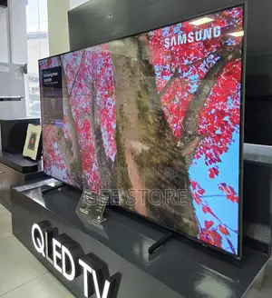 Samsung Qled TV Inch75
