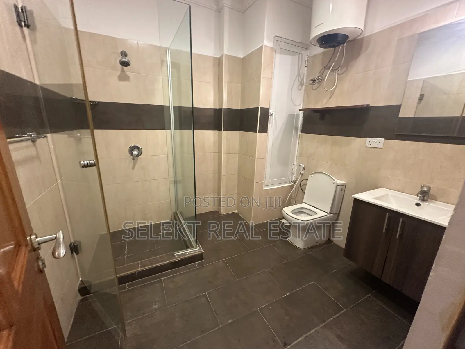 Furnished 4bdrm Apartment in Oyster Bay for rent