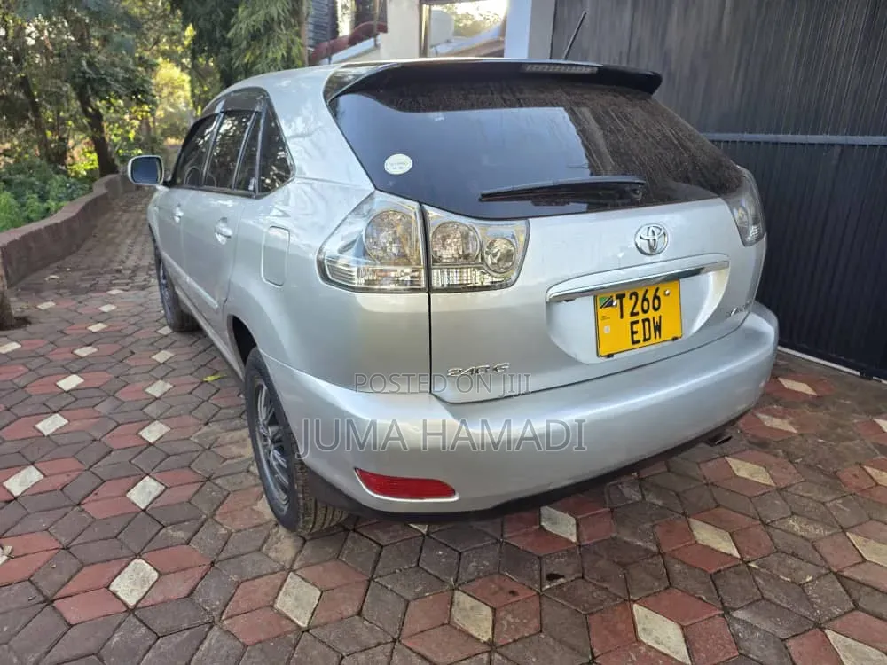Toyota Harrier 2007 Silver