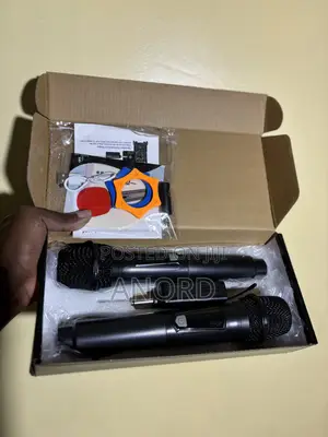 Microphone /Mic Wireless UHF – Mic Za Kanisani Kuimba, Karaoke,Rangi 6