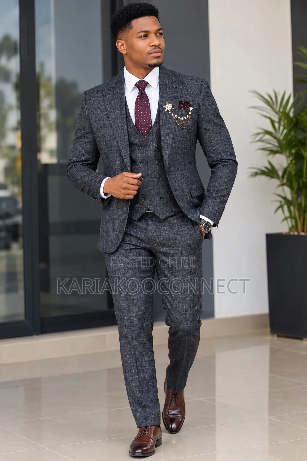 Carlos Cardini Checkered 3pc Suit