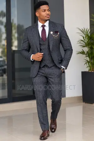 Carlos Cardini Checkered 3pc Suit
