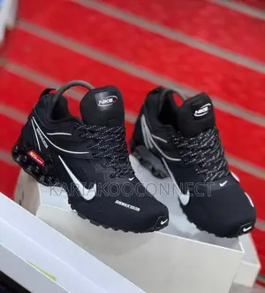 Nike Shox Sport Sneakers