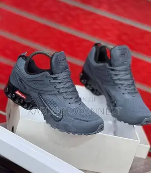 Nike Shox Sport Sneakers