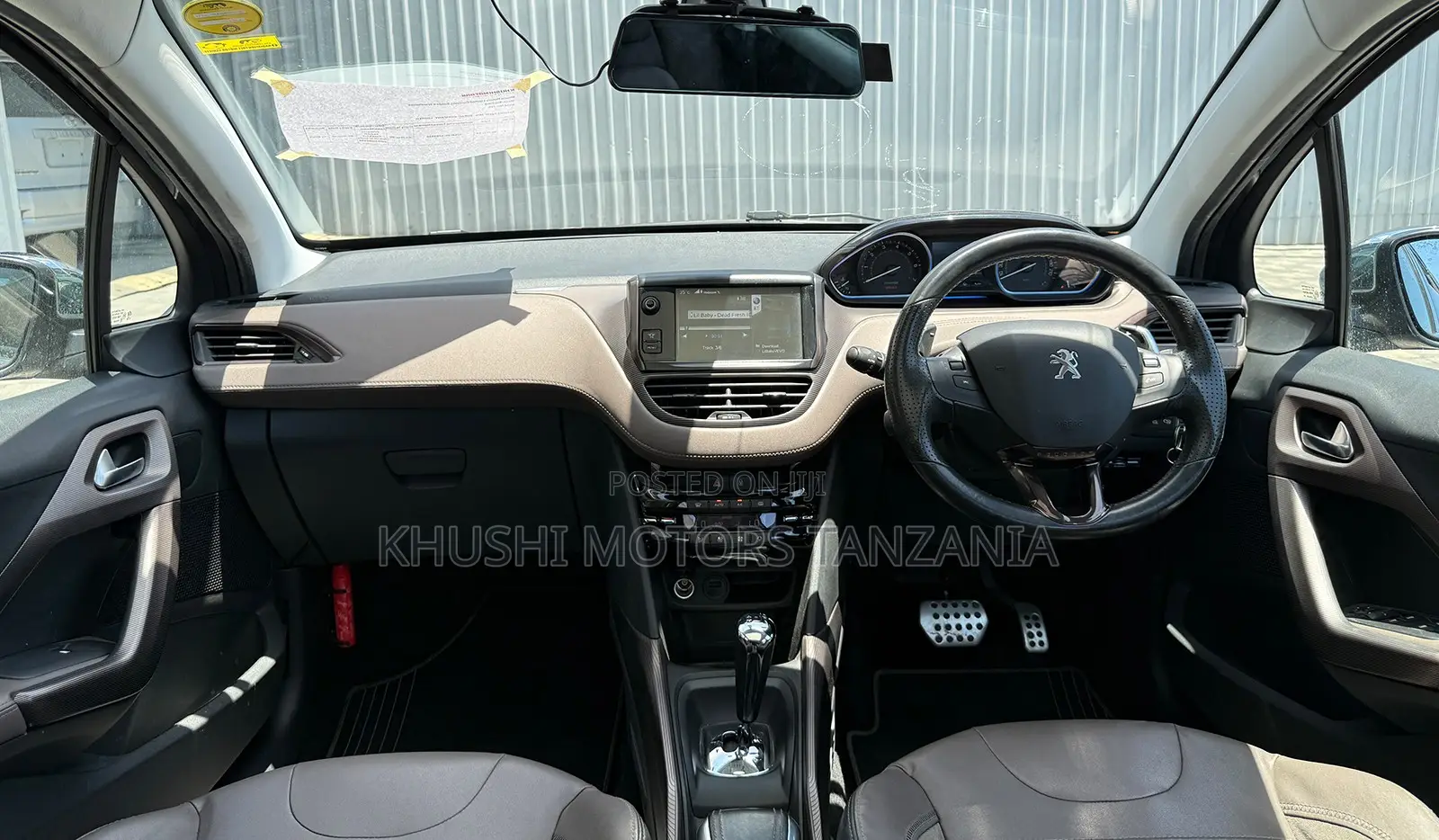 Peugeot 2008 2015 Gray