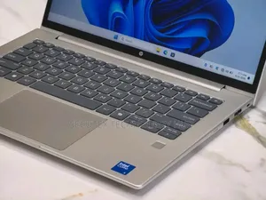 New Laptop HP ProBook 440 8GB Intel Core 7 SSD 512GB