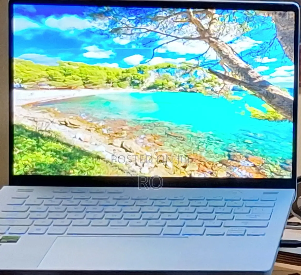 Laptop Asus ROG Zephyrus G14 32GB AMD Ryzen 9 SSD 2T