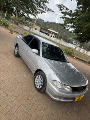 Toyota Carina 2000 Silver