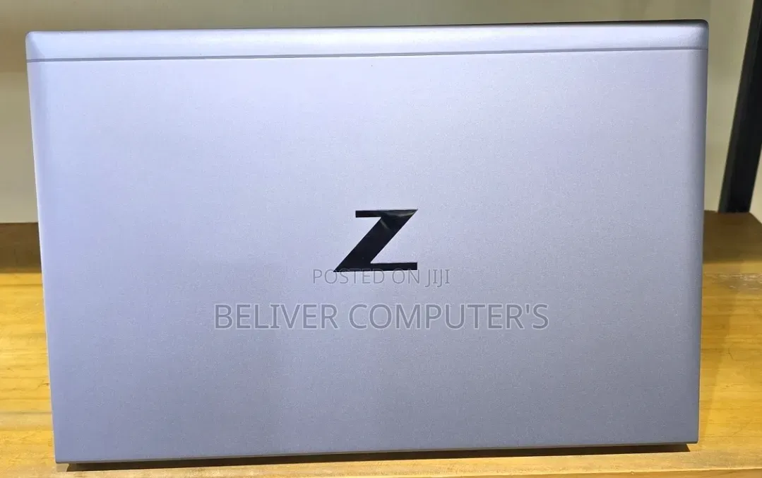 Laptop HP ZBook Firefly G8 16GB Intel Core i7 SSD 512GB