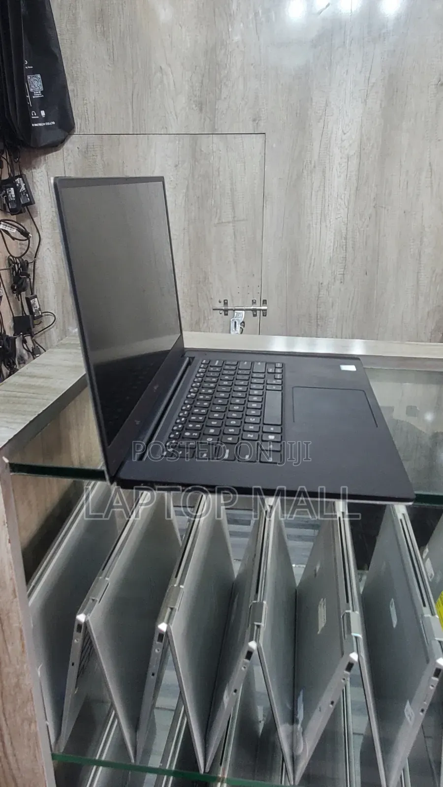 Laptop Dell XPS 15 7590 16GB Intel Core i7 SSD 1T