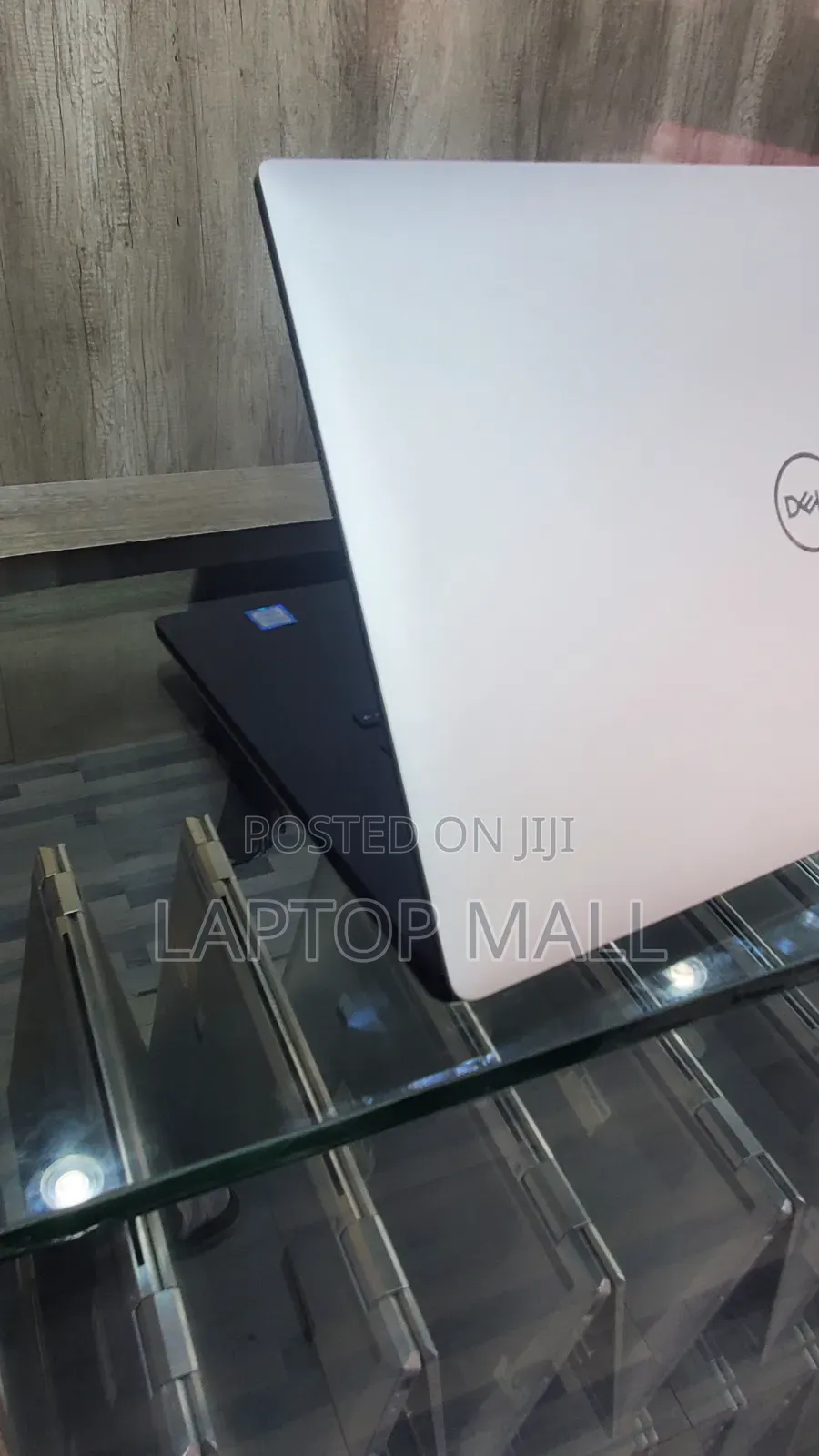 Laptop Dell XPS 15 7590 16GB Intel Core i7 SSD 1T
