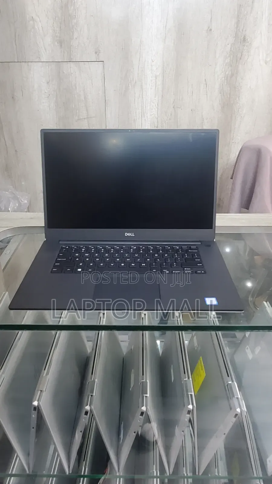 Laptop Dell XPS 15 7590 16GB Intel Core i7 SSD 1T
