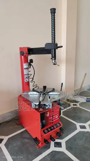 Tyre Changer Machine