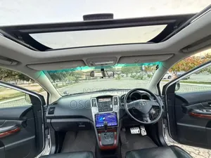 Toyota Harrier 2011 Silver