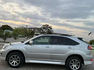 Toyota Harrier 2011 Silver