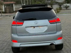 Toyota Harrier 2011 Silver