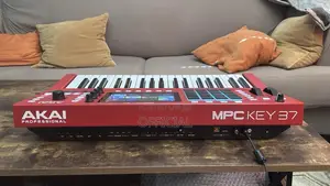 Akai MPC Key 37 Standalone Production Keyboard (Sampler + Synth)