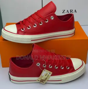 Converse Chuck Taylor Leather