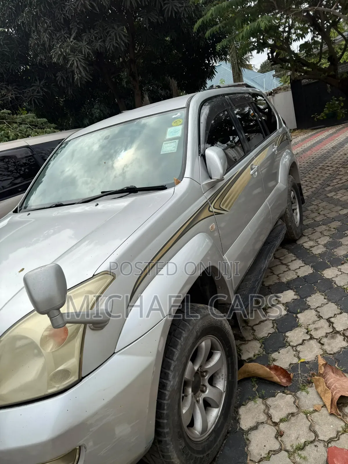 Toyota Land Cruiser Prado 2005 Silver