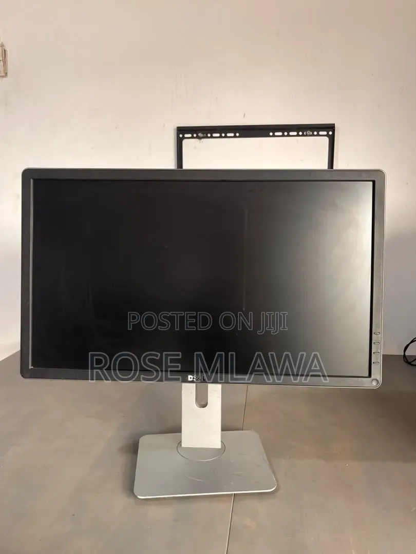 Dell 22 Inches,Professional Monitor/Full HD IPS