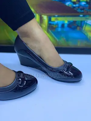 Ladies Wedge Shoes