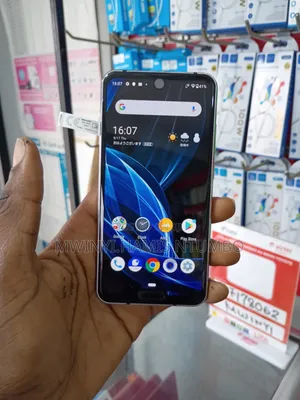 Sharp Aquos R2 compact 64 GB Black