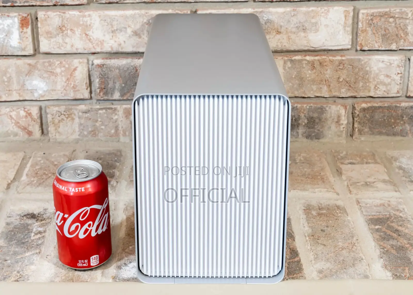 Razer Core X Thunderbolt 3 eGPU Enclosure (650W) + Thunderbolt 5 Cable
