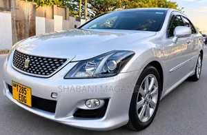 Toyota Crown 2009 Silver