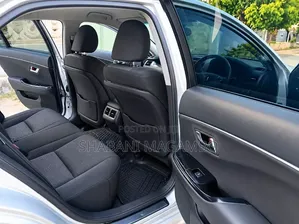 Toyota Crown 2009 Silver