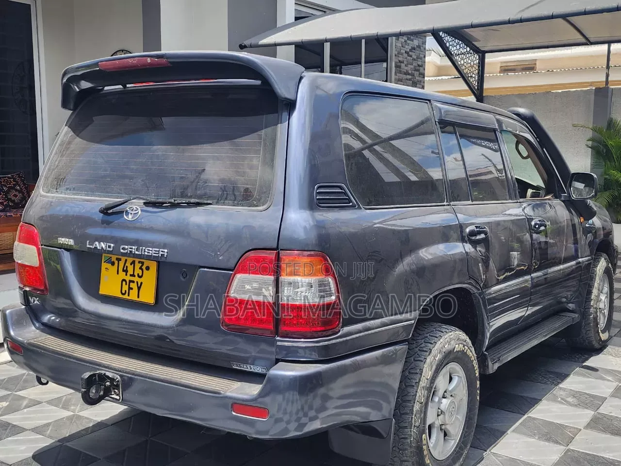 Toyota Land Cruiser 2002 Gray