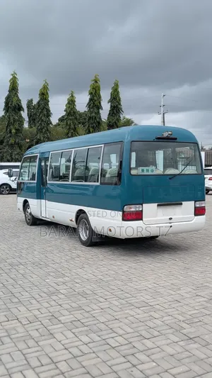 Toyota Coaster 2006 Blue