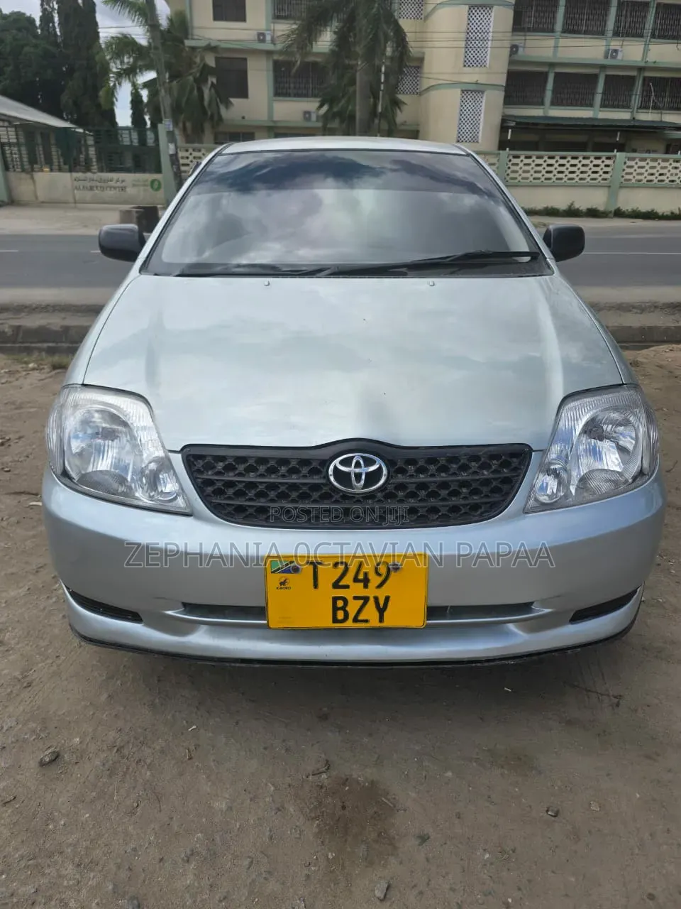 Toyota Corolla 2004 Silver