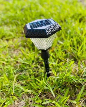 Ongeza Uzuri Wa Bustani Kwa Taa Solar Za Rangi