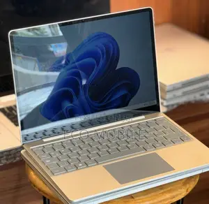 Laptop Microsoft Surface Laptop Go 8GB Intel Core i5 SSD 256GB