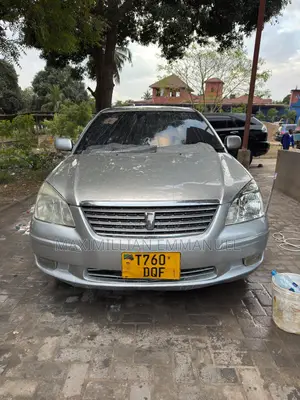 Toyota Premio 2005 Silver