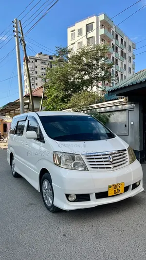 Toyota Alphard 2.4 Petrol AWD 2005 White