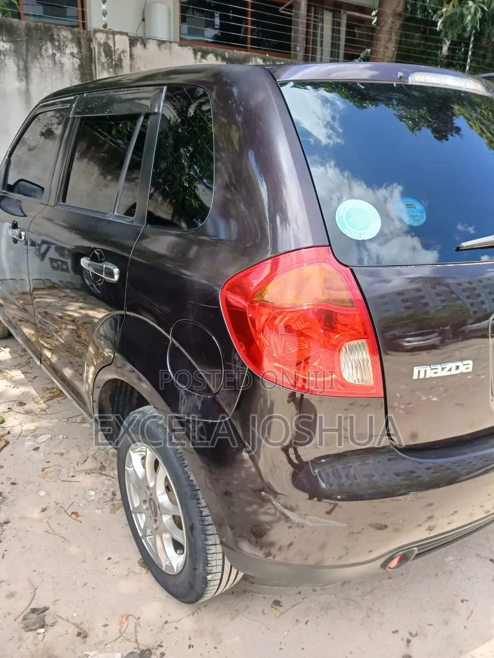 Mazda Verisa 2006 Purple