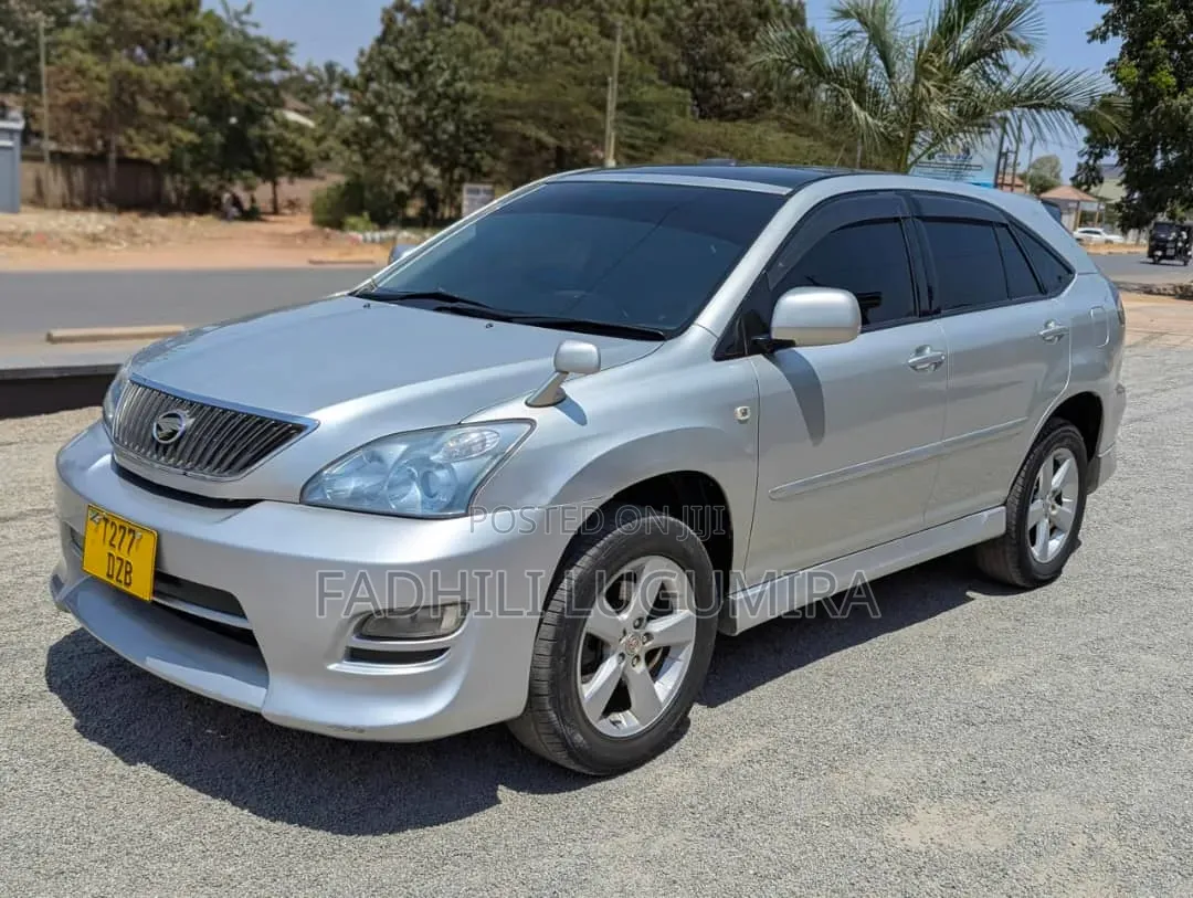 Toyota Harrier 2005 Silver