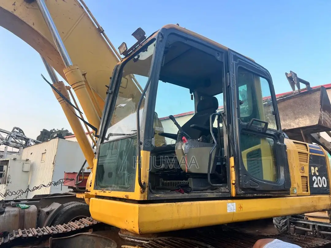 Good Condition Komatsu PC200-8mo Excavator for Sale