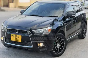 Mitsubishi RVR 2013 Black