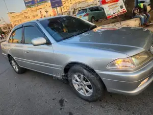 Toyota Carina 1.5 FWD Sedan 2001 Silver