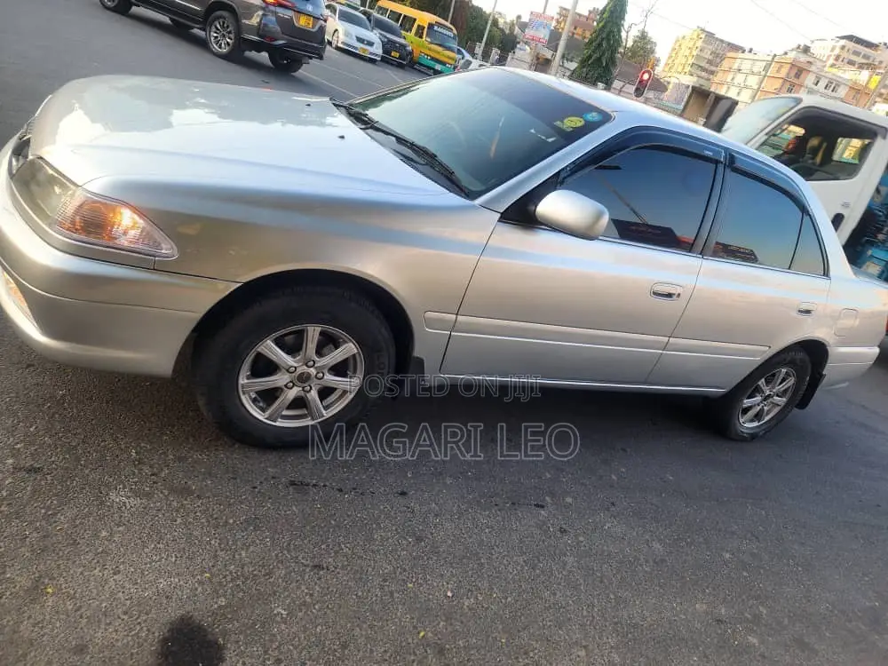 Toyota Carina 1.5 FWD Sedan 2001 Silver