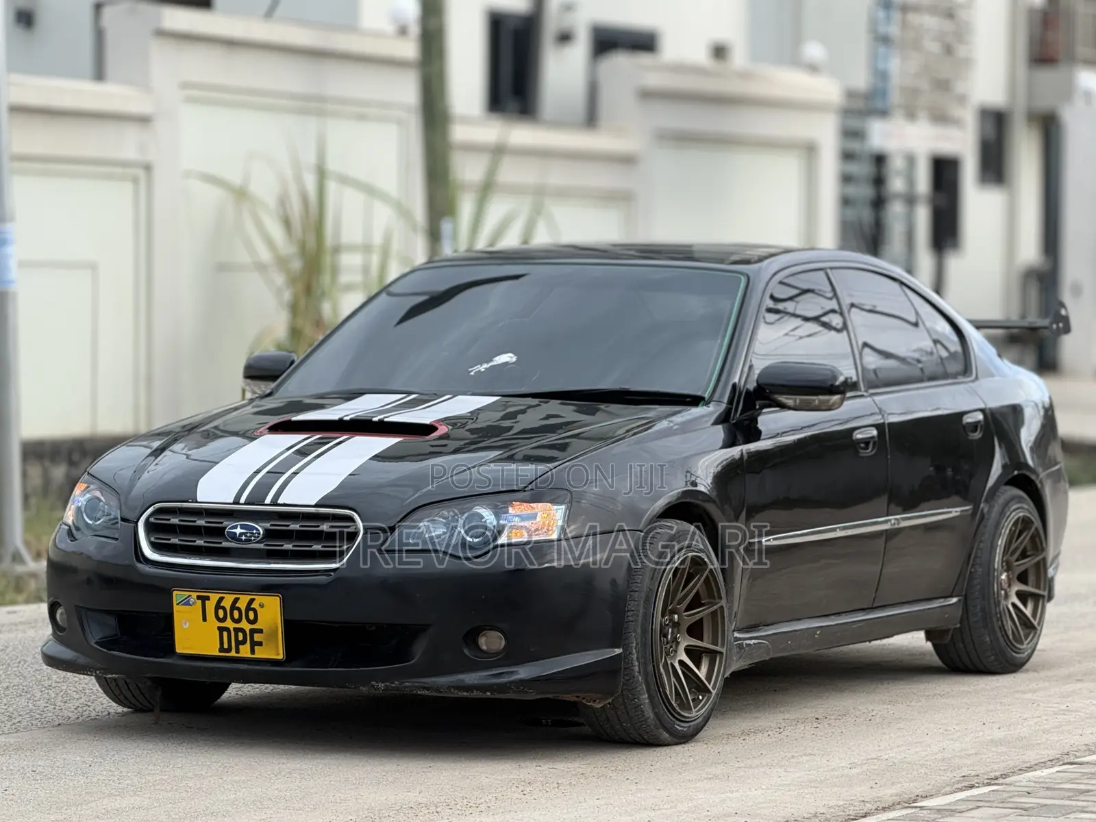Subaru Legacy 2004 Black