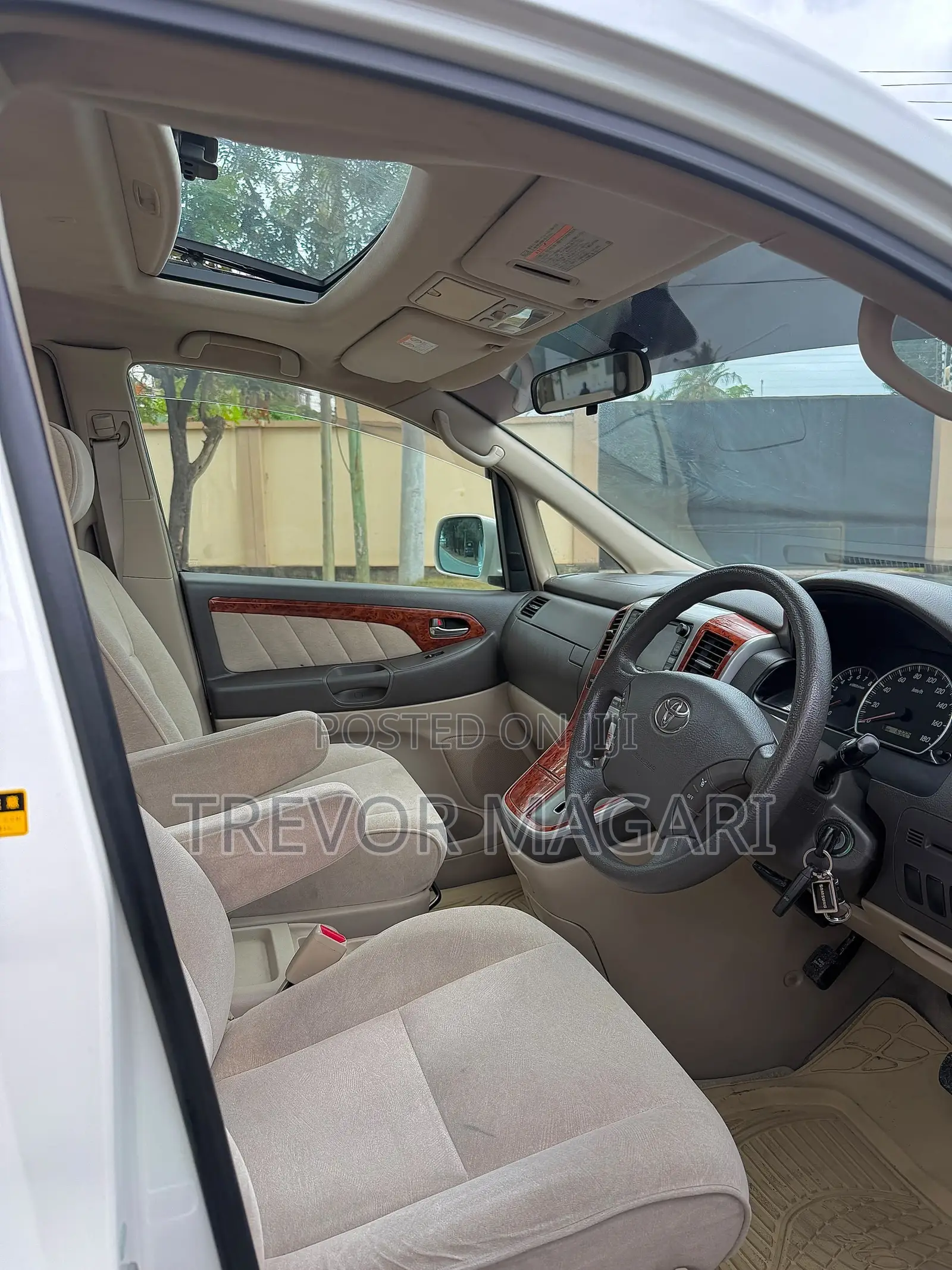 Toyota Alphard 2005 White