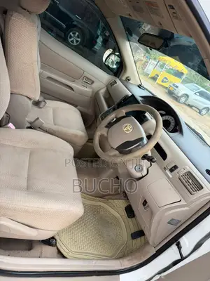 Toyota Raum 2005 White