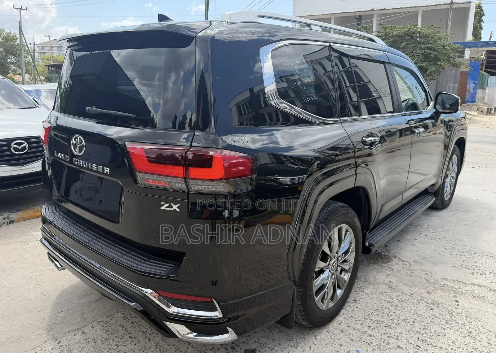 Toyota Land Cruiser LC300 2023 Matt Black