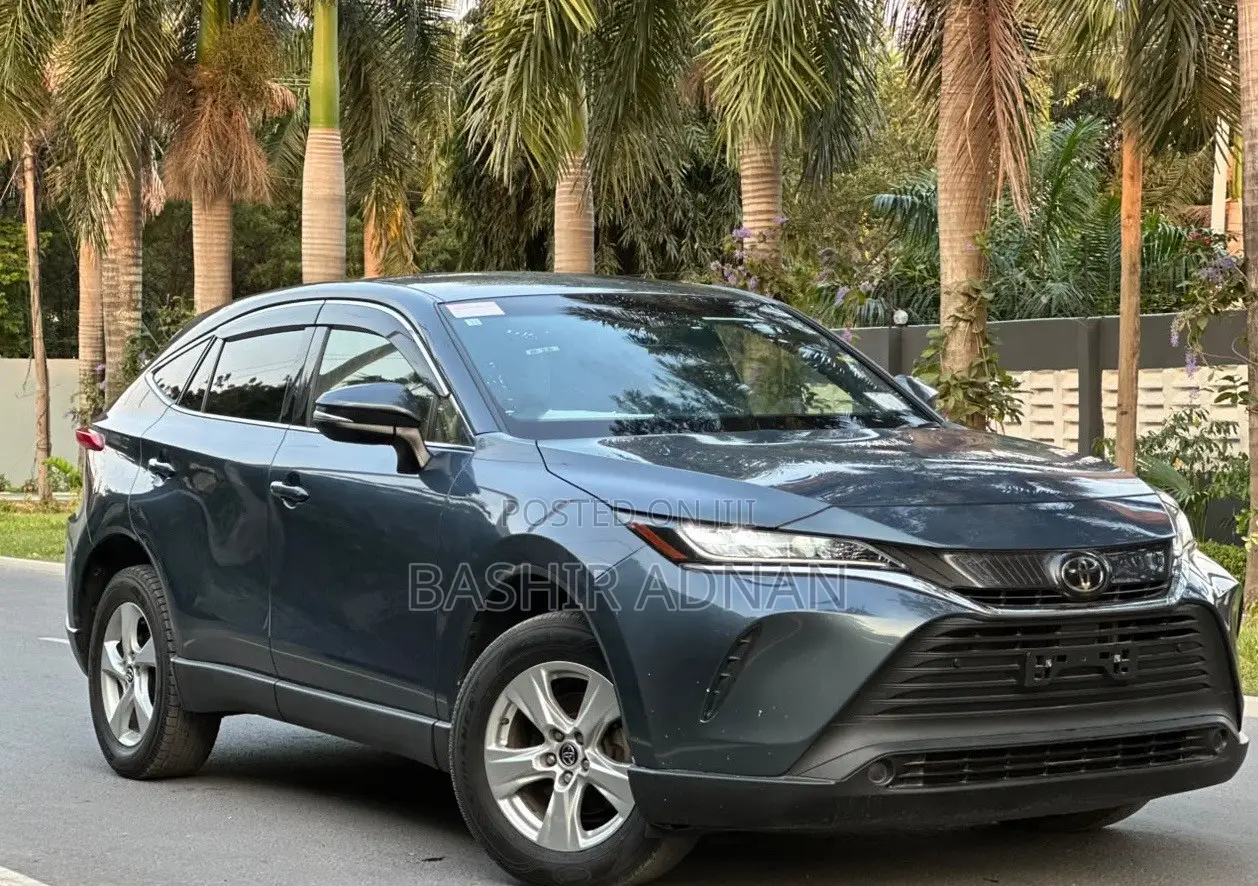 Toyota Harrier 2.0 2020 Gray