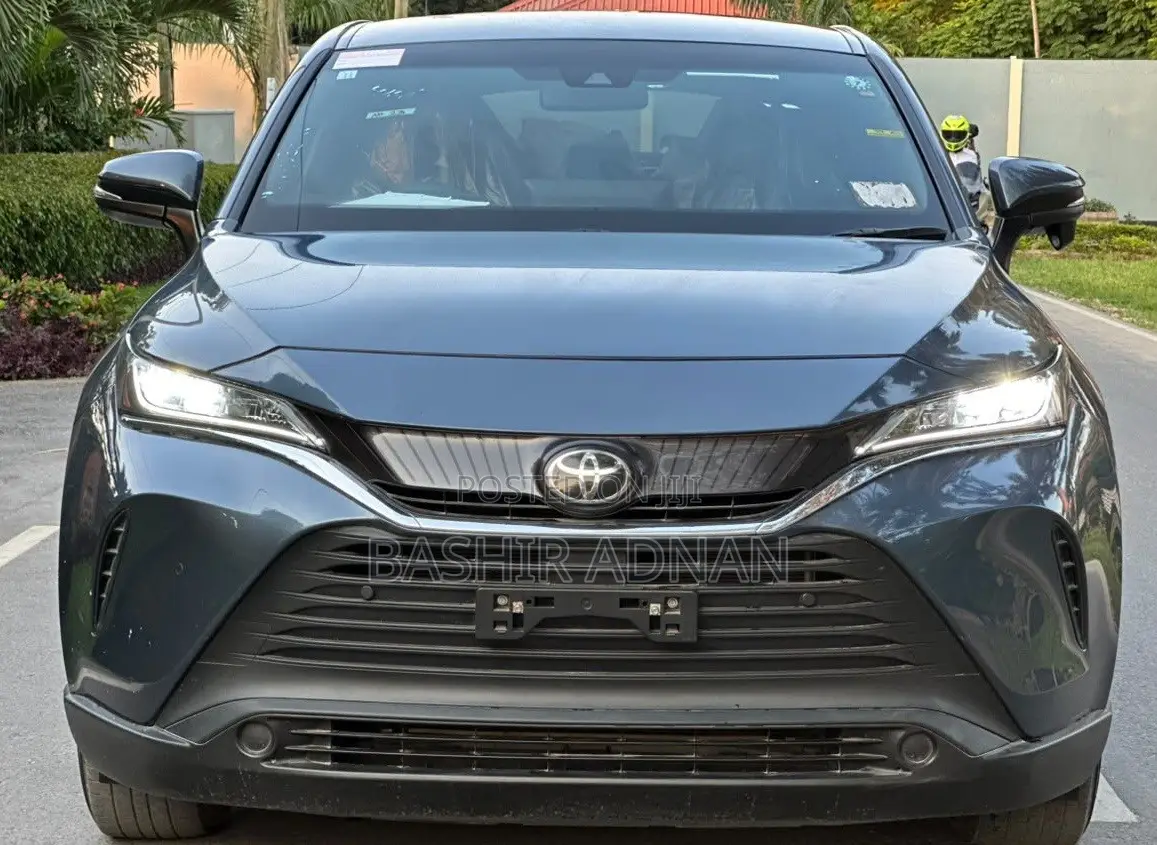 Toyota Harrier 2.0 2020 Gray