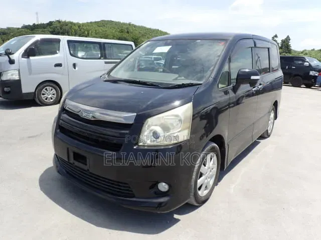 Toyota Noah 2008 Black